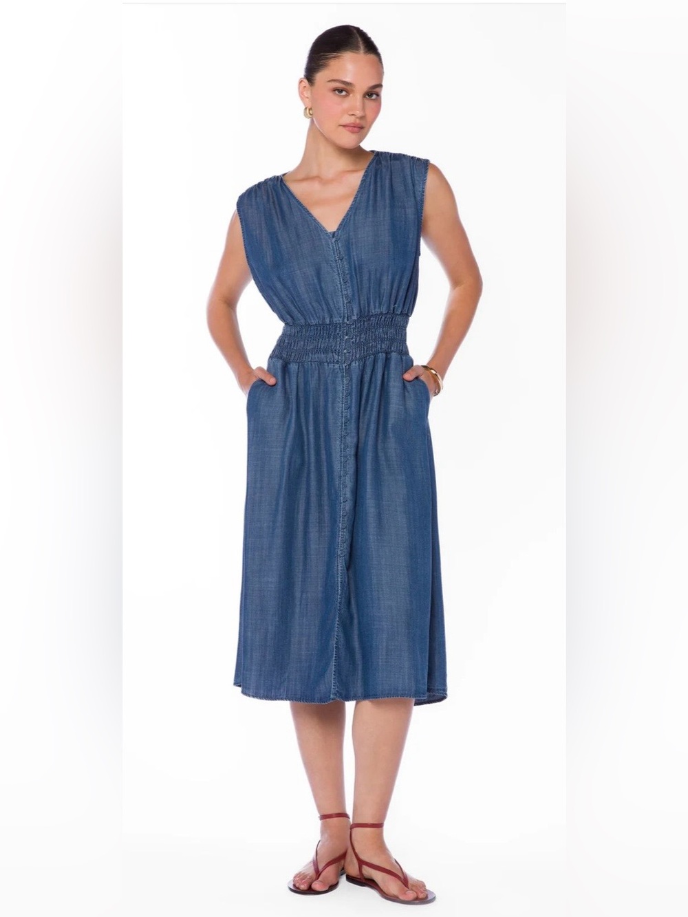 Velvet Heart Women’s Sleeveless Denim Midi Shirred-Waist Dress